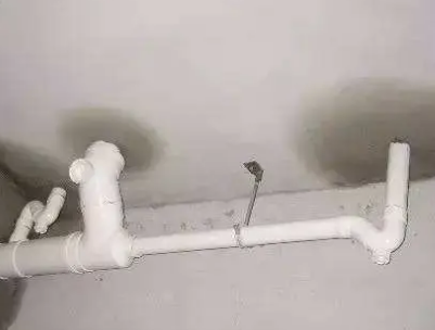 海阳卫生间测漏水的几种情景